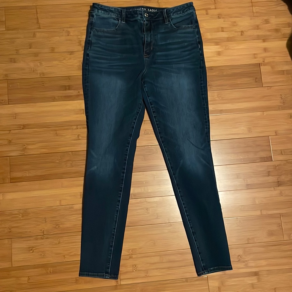 American Eagle Super High-Rise Next Level Stretch Jeggings